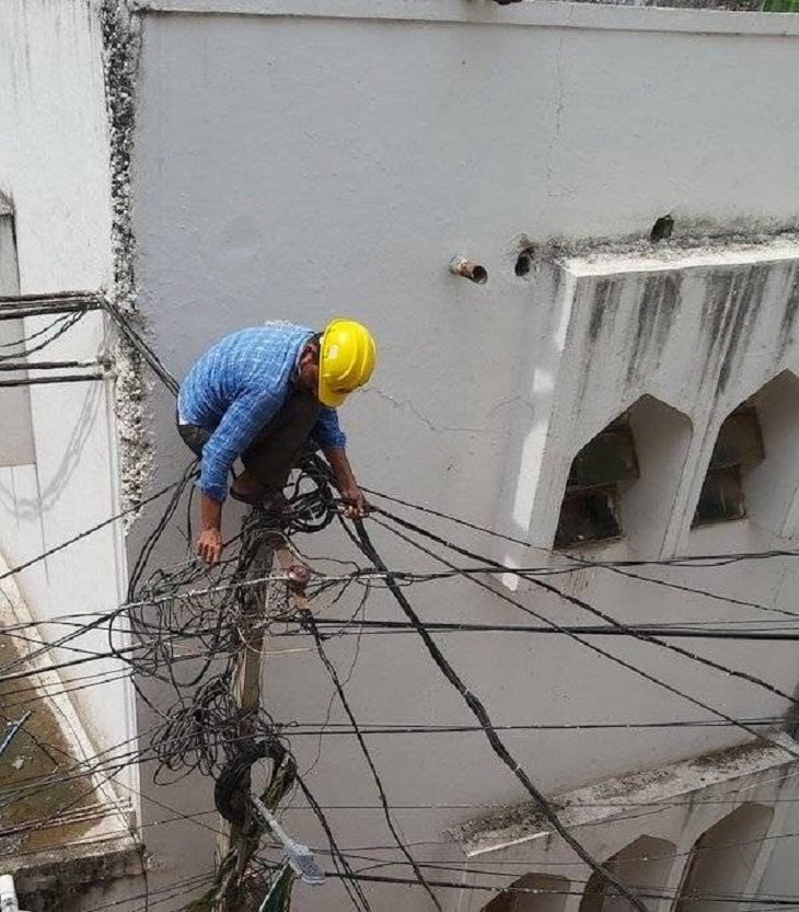 Funny Safety Fails Pics, electrician 