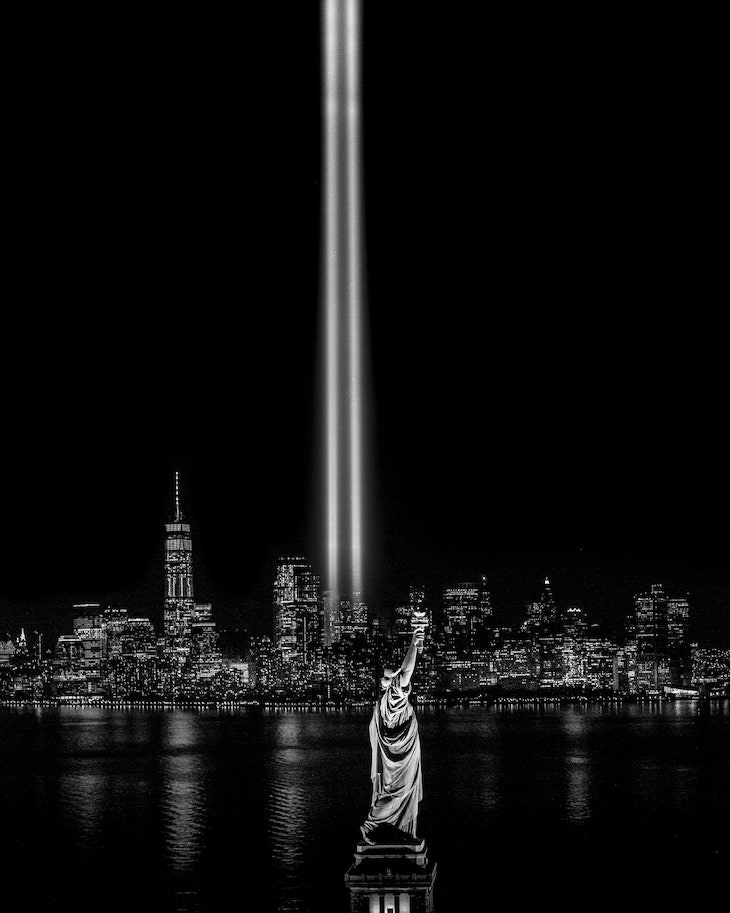 Evocative B&W Photography by Jason M. Peterson statue of liberty