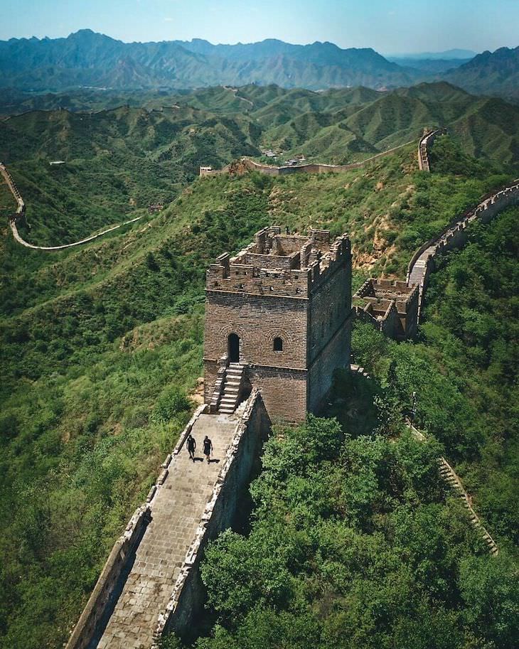 25 Aerial Shots of the World's Beautiful Landmarks The Great Wall Of China, China