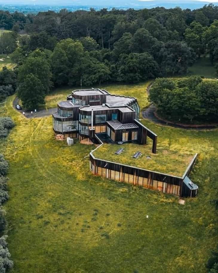 Eerily Handsome Abandoned Buildings glass mansion