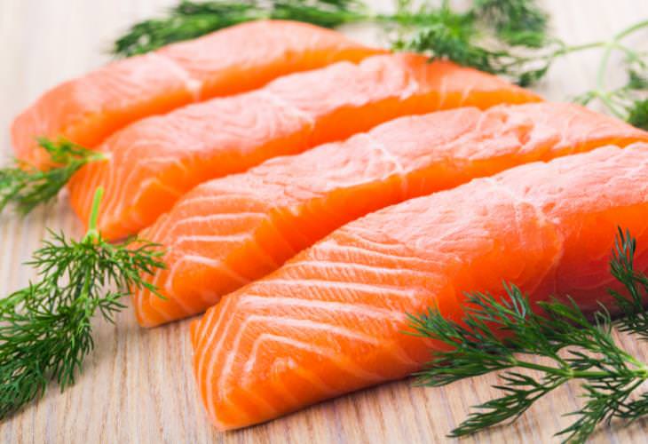 Salmon vs. Tuna, Health Benefits of Salmon