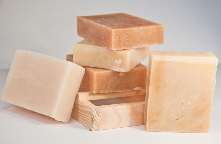 Homemade Shampoos soap bar