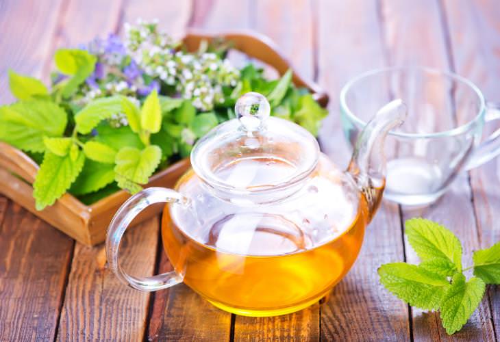 Natural Tips to Beat Hay Fever,  herbal teas