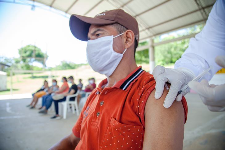 Johnson COVID-19 Vaccine & GBS man being vaccinated