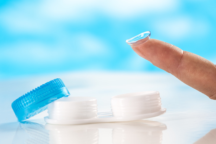 When To Replace 9 Household Items You Use Daily contact lens case