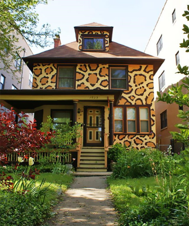 Interior Design Fails leopard print house