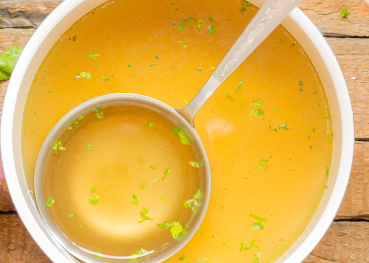 Qué Comer y Beber Cuando Estás Deshidratado Sopas y caldos