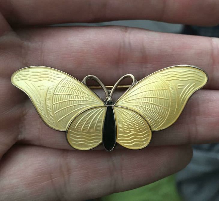 Beautiful and Unique Antique Items butterfly brooch