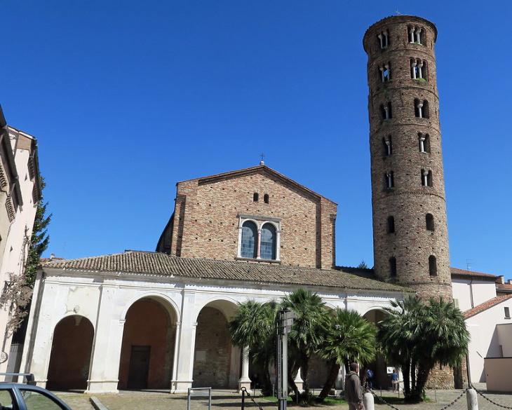 Byzantine Architecture Basilica of Sant' Apollinare Nuovo - Ravenna, Italy