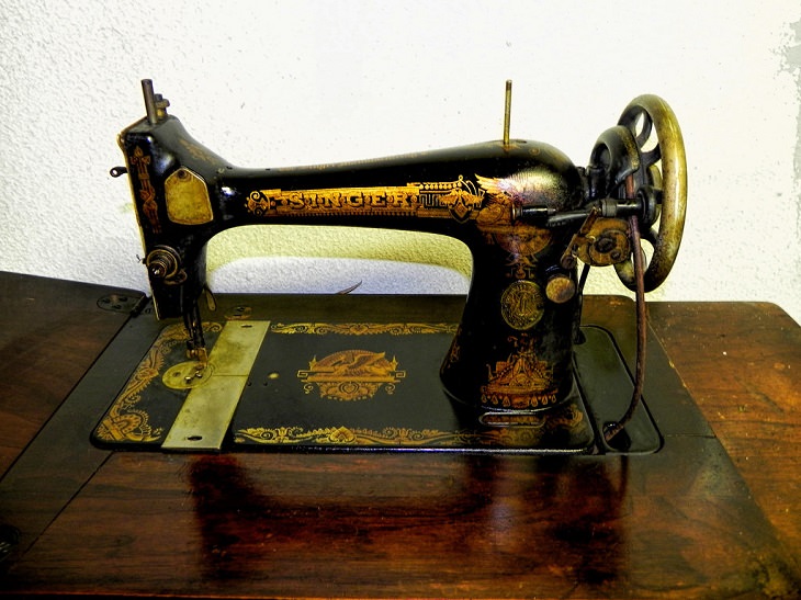 Classic Singer sewing machine