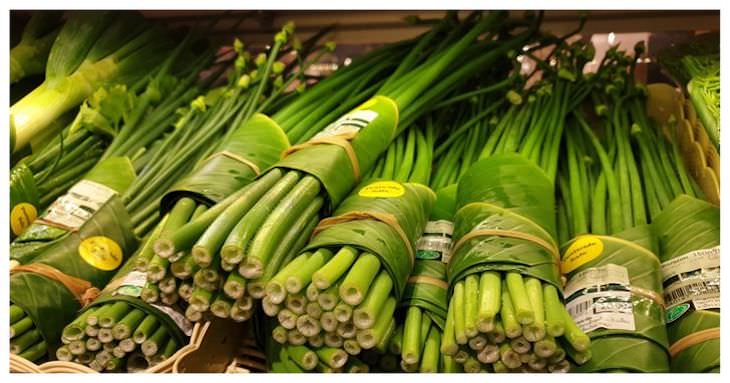 Peculiarities In Supermarkets Around the World banana leaves