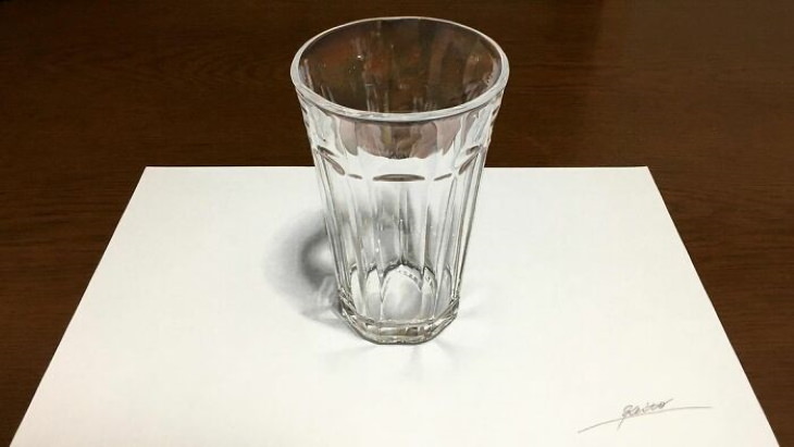 Photorealistic drawings by Keito glass