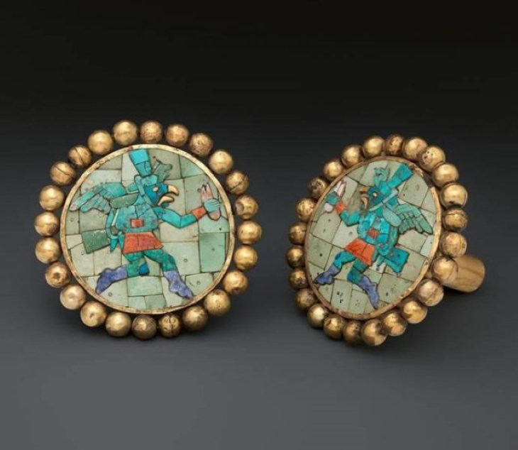 Well Preserved Antique Artifacts ear ornaments created by the Moche culture of Peru