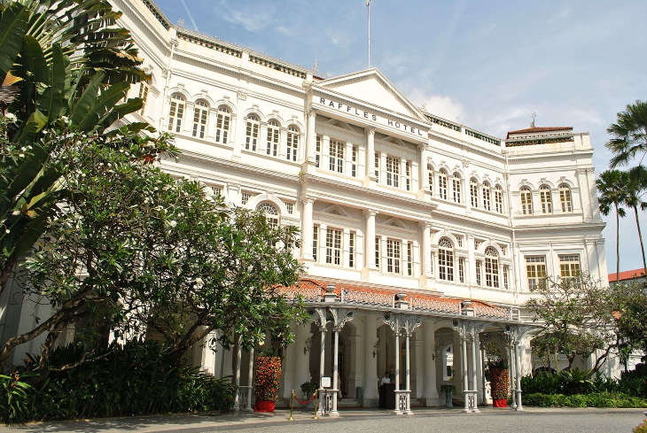 Colonial Architecture Raffles hotel Singapore