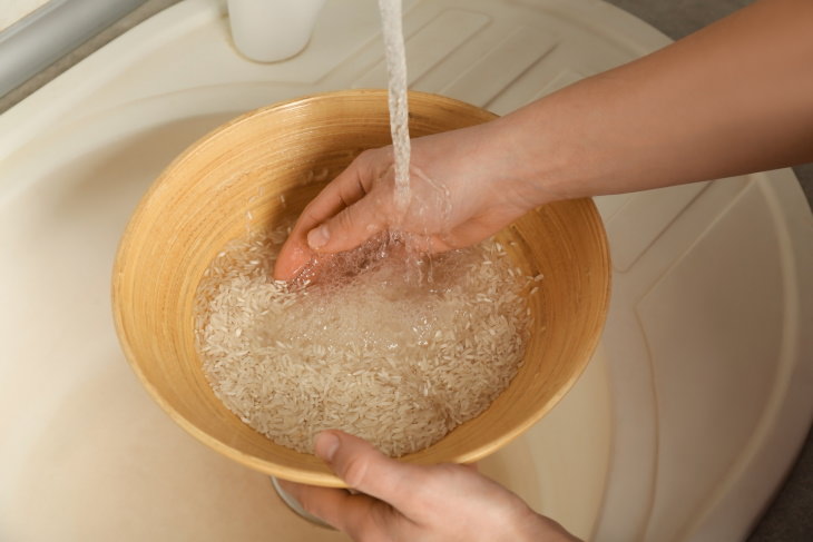 Tips For Shiny Hair rice water