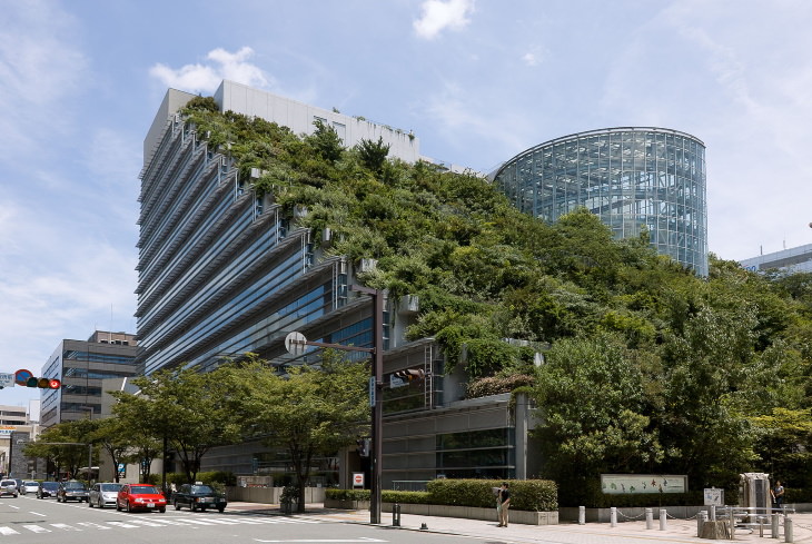 Green Buildings "ACROS Fukuoka Prefectural International Hall" by Emilio Ambasz (1995) - Fukuoka, Japan