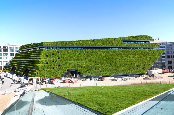 Green Buildings Kö-Bogen II in Düsseldorf by Ingenhoven Architects (2020)
