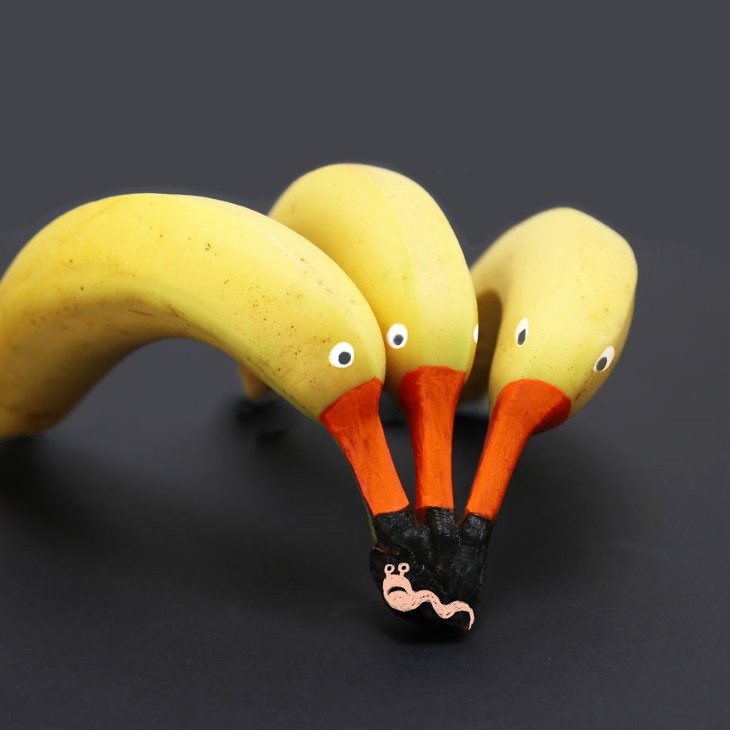 Helga Stentzel Food Art banana ducks