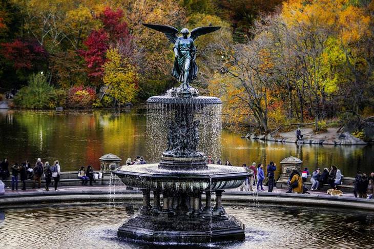 Otoño En Nueva York, fuente en Central Park