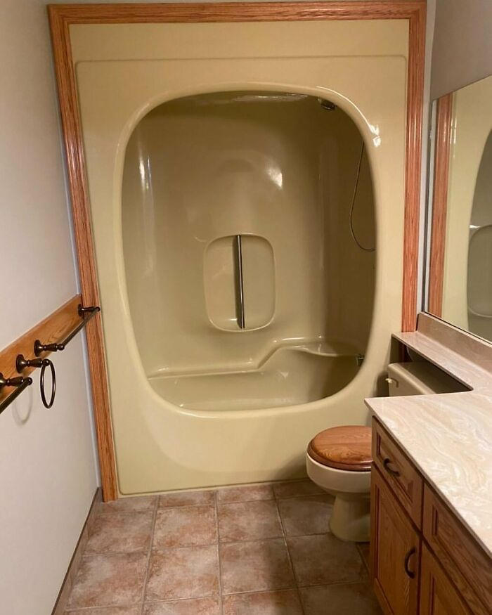 home seller fails shower pod