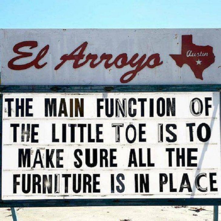 Restaurant funny signs, toe