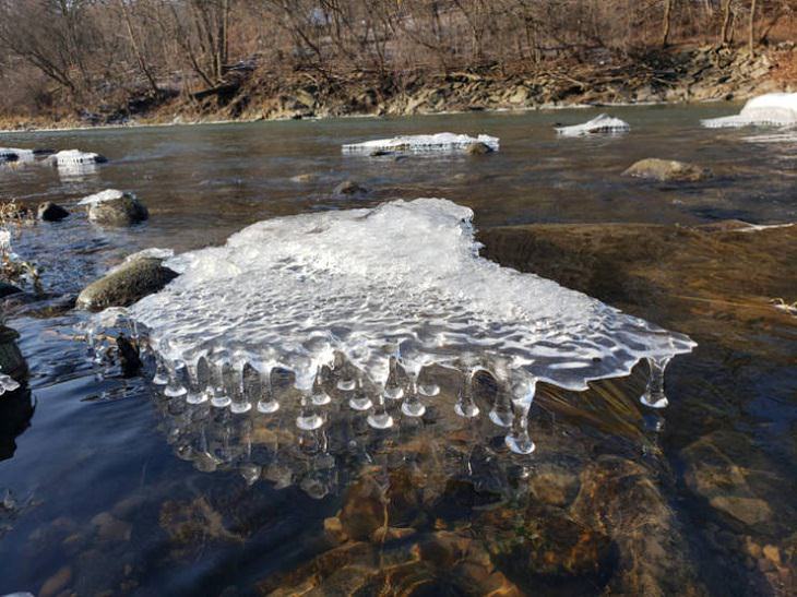 Accidental Snow Art, ice formation 