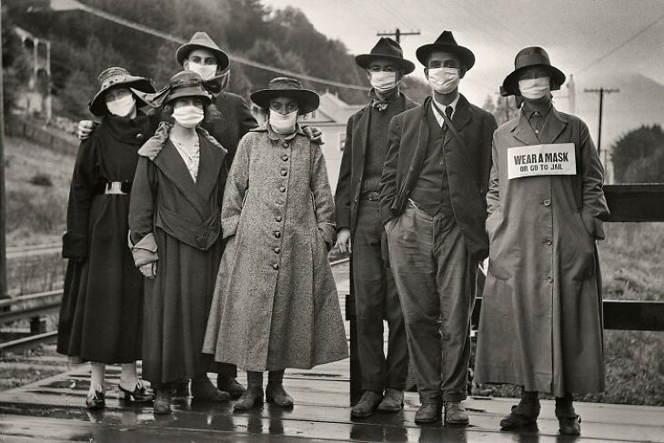 Historical Photos Rail commuters in face masks