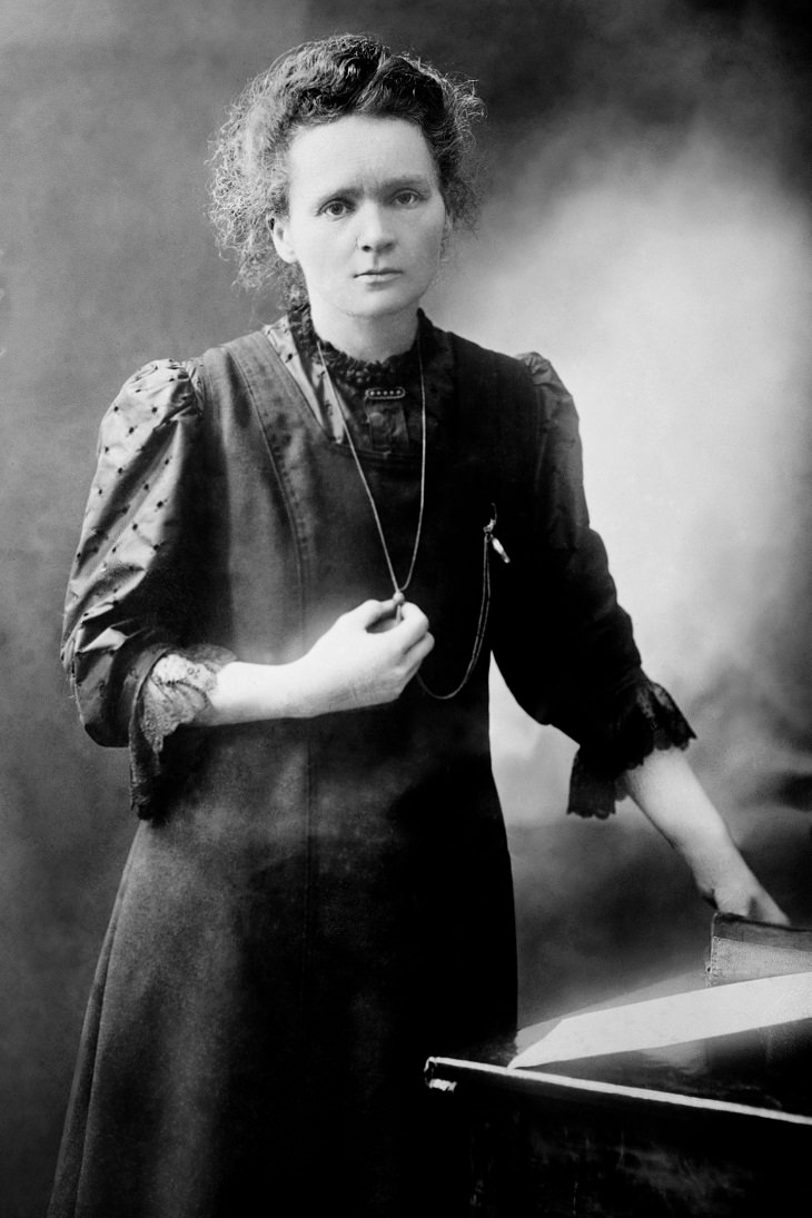 Influential Female Scientists, Marie Curie