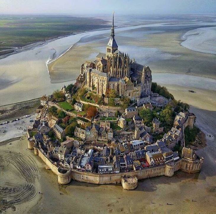 Most Beautiful Places on Earth, Mount Saint-Michel