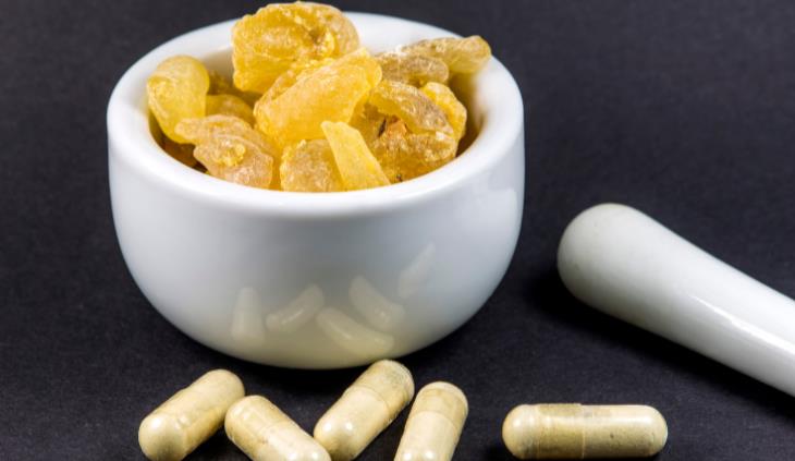 Frankincense oil - resin and pills