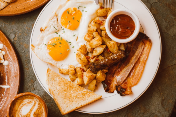 Heartburn Prevention Tips big breakfast