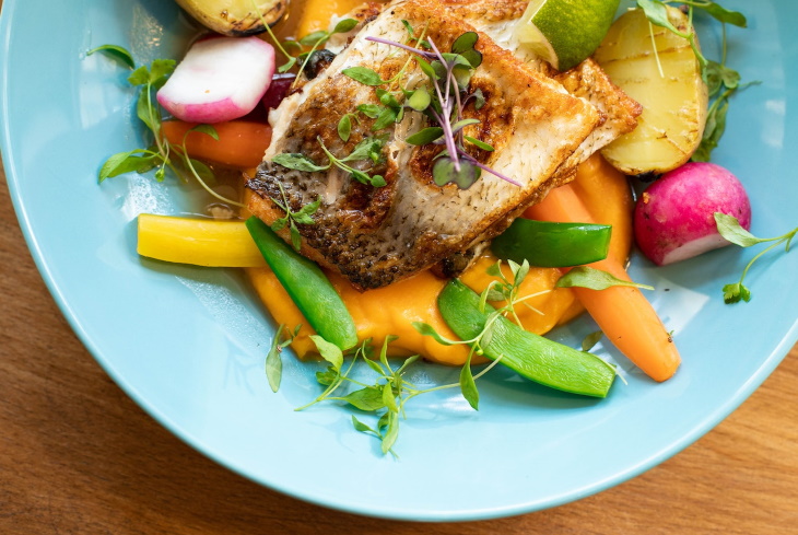 Heartburn Prevention Tips fish with vegetables