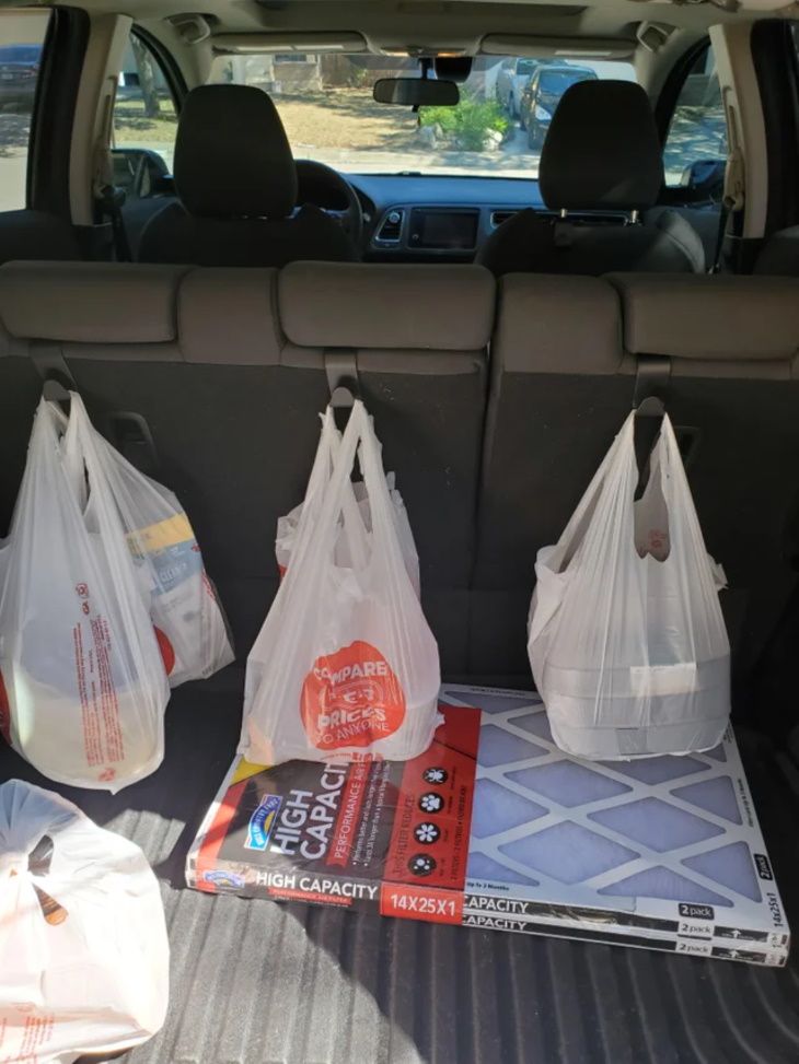 Car Organization Tips grocery bags