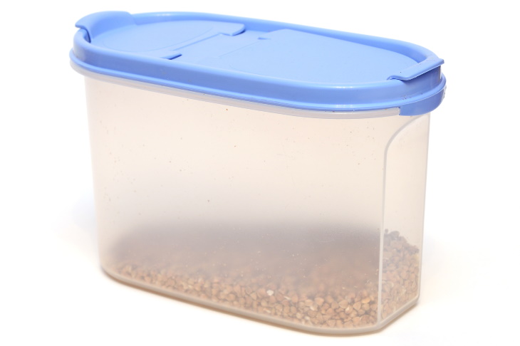 Car Organization Tips cereal container