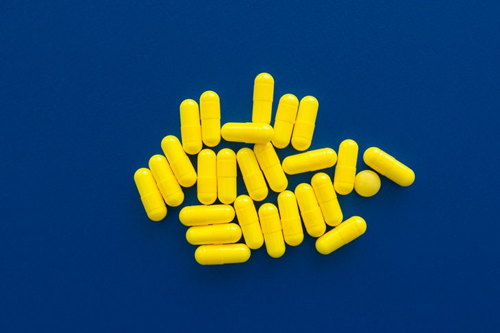 Antibiotics pills