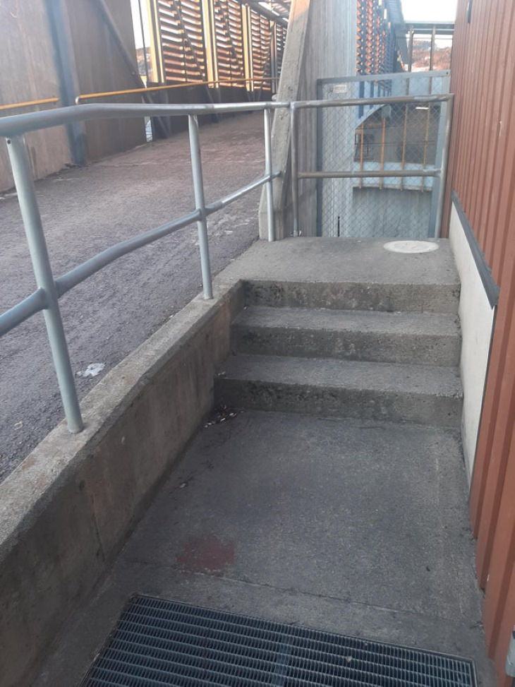 One Job Fails stairs
