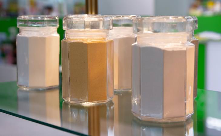 food additives, powders in glass cans