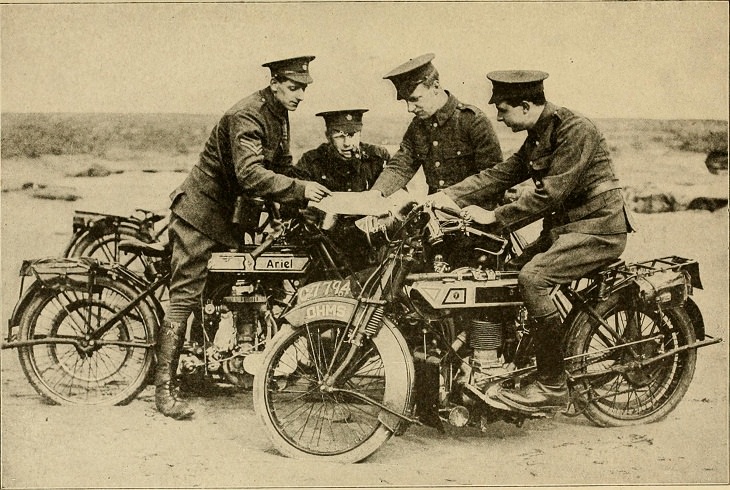 Motorcycles in World War I, scout duty