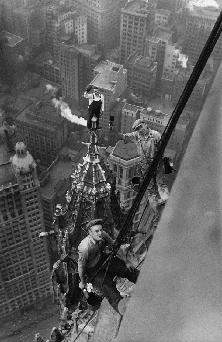 Fear of Heights, Woolworth Building