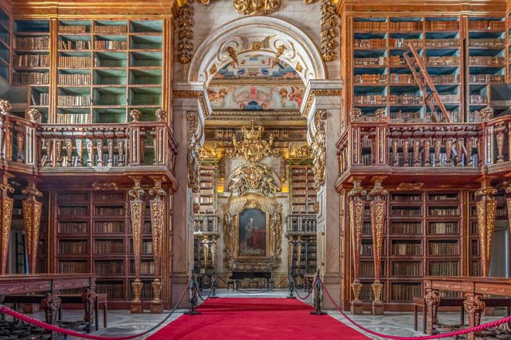BEAUTIFUL Libraries, Biblioteca Joanina