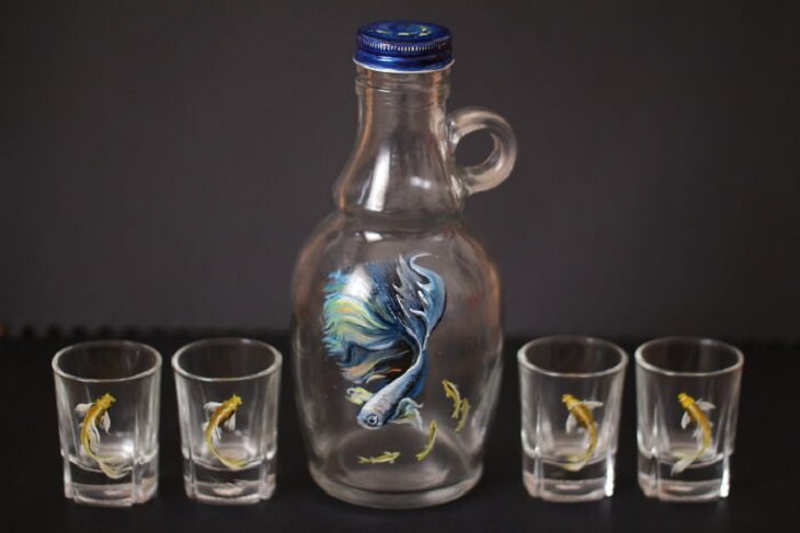 Animal Paintings on Glass, fish