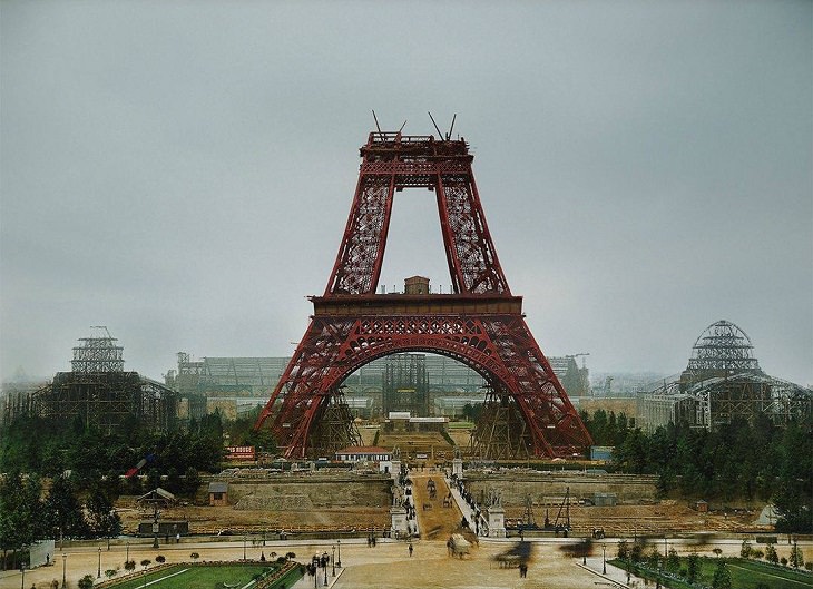 Rare Historical Photos, Eiffel Tower