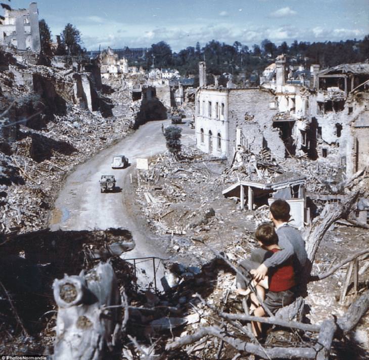 Rare Historical Photos, D-Day invasion, france