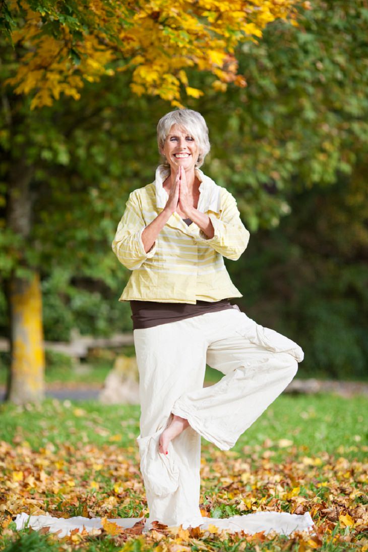 senior, yoga, balance 