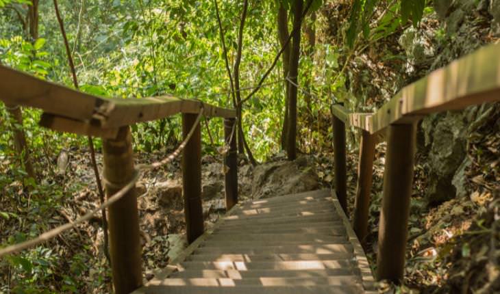 SEMUC CHAMPEY staircase 