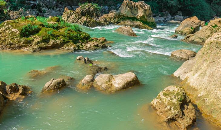 SEMUC CHAMPEY river