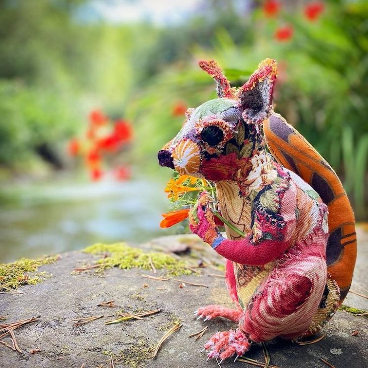  Animal Sculptures, squirrel 