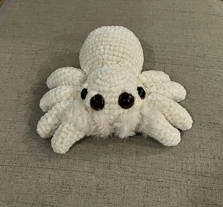 Crochet as Art, spider