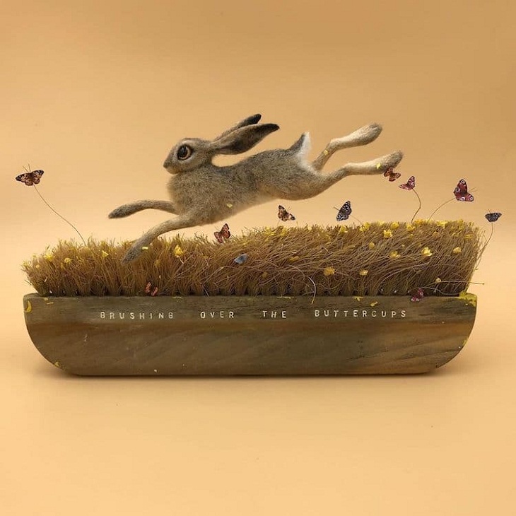 Needle-Felted Animals, rabbit, chasing