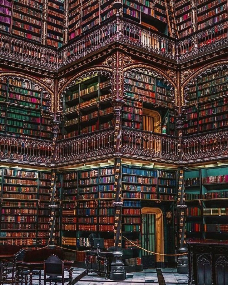  Architectural Wonders,The Royal Portuguese Cabinet of Reading